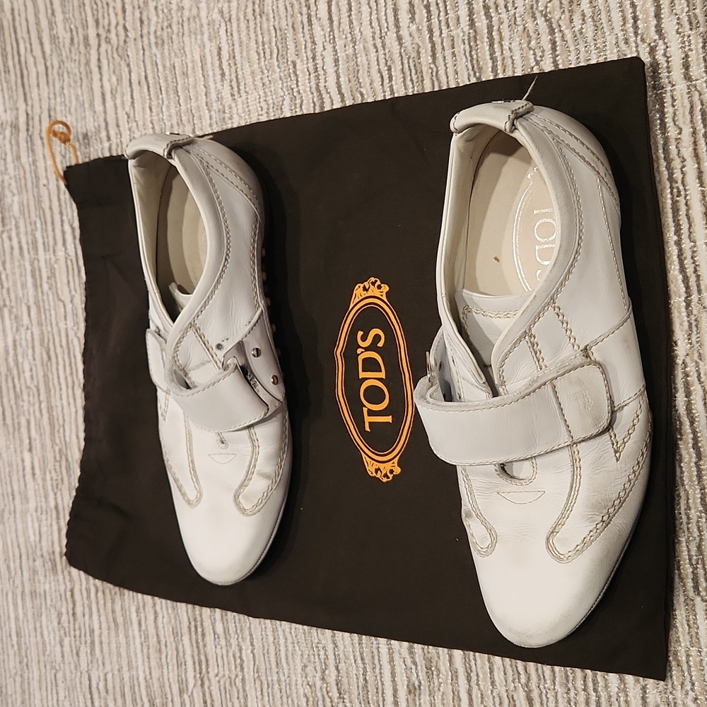 Tod's Woman's Velcro shoe size 36 white leather